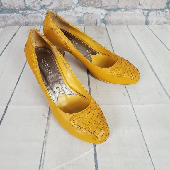 Joy & Peace Leather Heels Yellow Pumps Lattice Detail Stacked Heels Size 37 - Picture 4 of 13